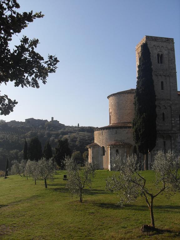 La Casa Di Alice Villa Castelnuovo dell'Abate Exterior photo