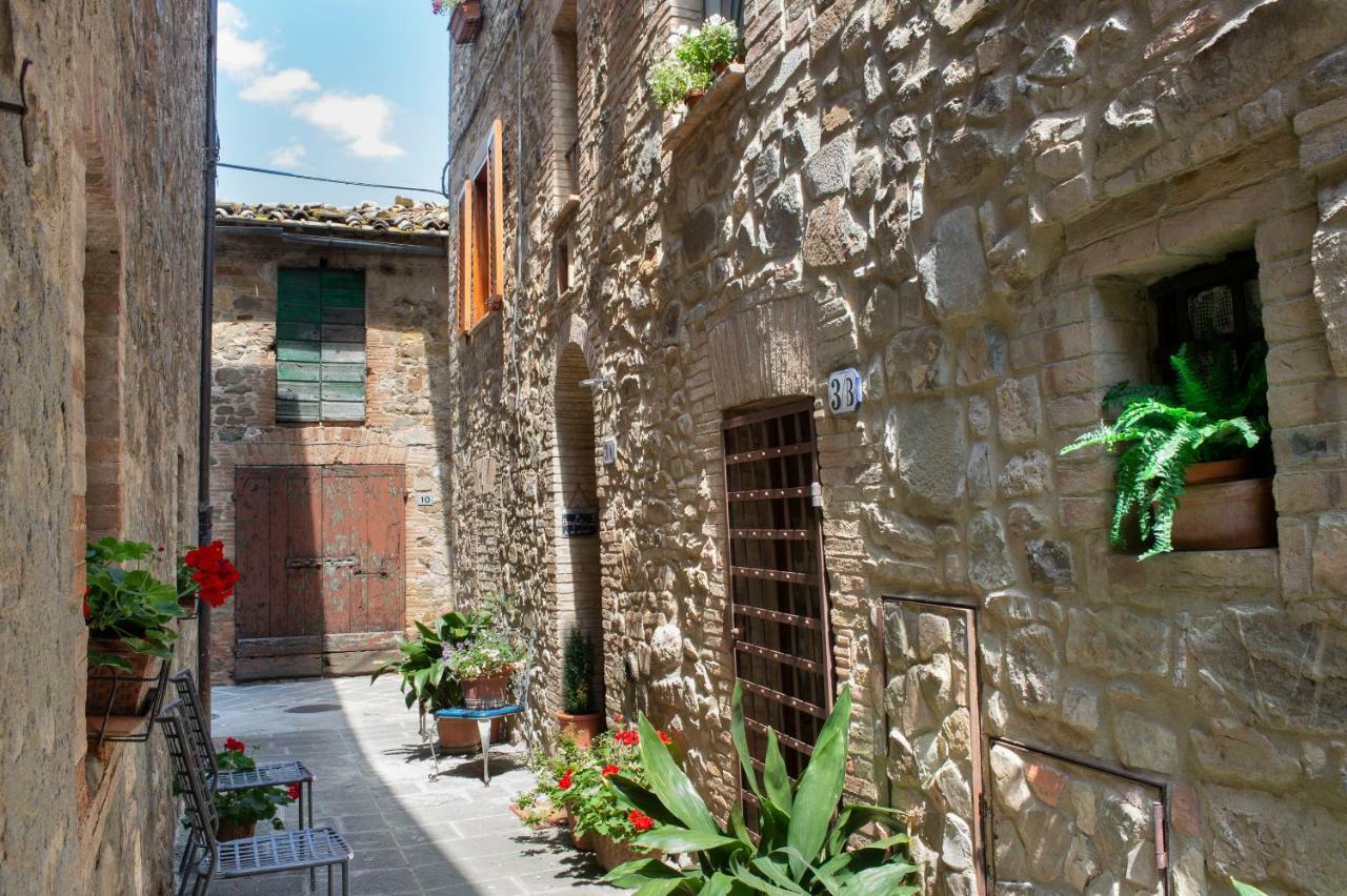 La Casa Di Alice Villa Castelnuovo dell'Abate Exterior photo