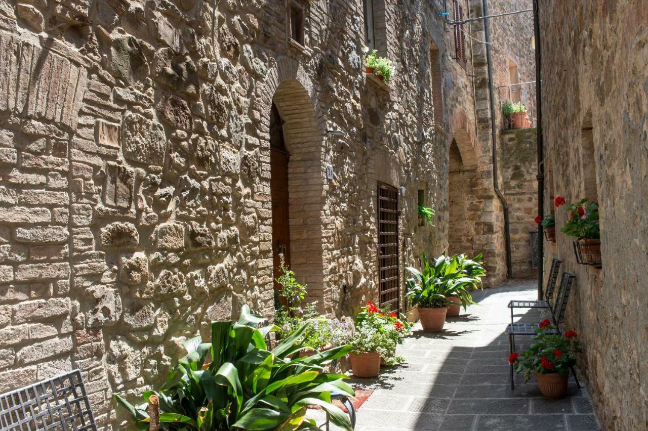 La Casa Di Alice Villa Castelnuovo dell'Abate Exterior photo